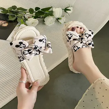 Platform sandaletler kadın yaz sandalet moda niş tasarım terlik sevimli plaj ayakkabısı ev ayakkabıları