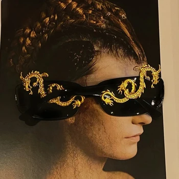 Dikdörtgen Vintage Güneş Kadınlar Punk Retro Küçük güneş gözlüğü Lüks Marka Steampunk Ejderha Gözlük Hayvan Totem Gözlük